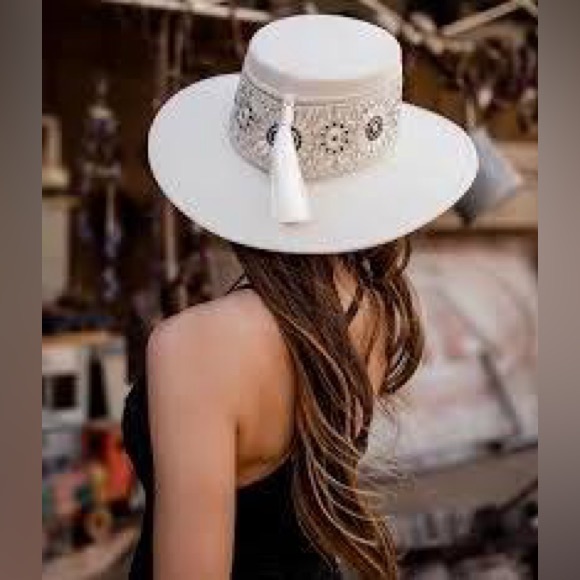 NWOT Hats N\' Roses Boater \